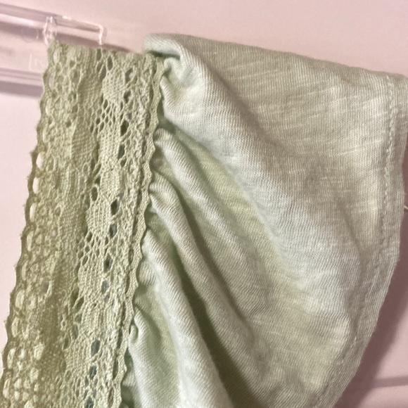 Small SO Brand Pale Green Smocked Crop Top - Picture 6 of 9